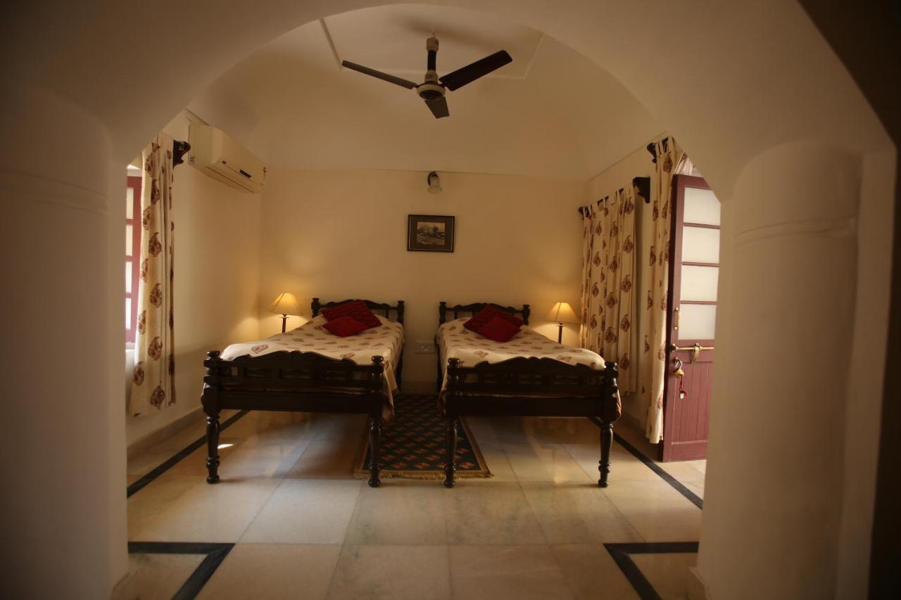 Hotel Roop Niwas Kothi, Near Mandawa Nawalgarh Exteriér fotografie