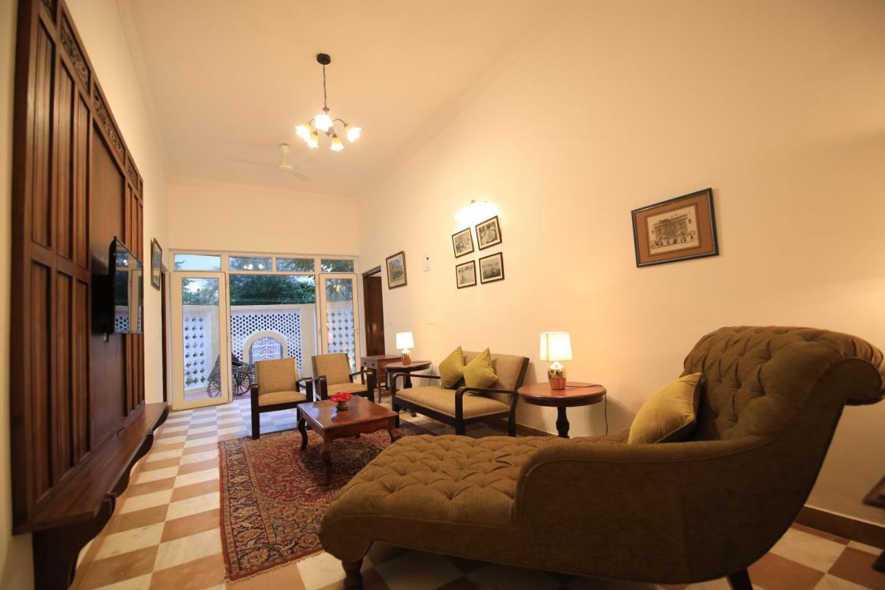 Hotel Roop Niwas Kothi, Near Mandawa Nawalgarh Exteriér fotografie