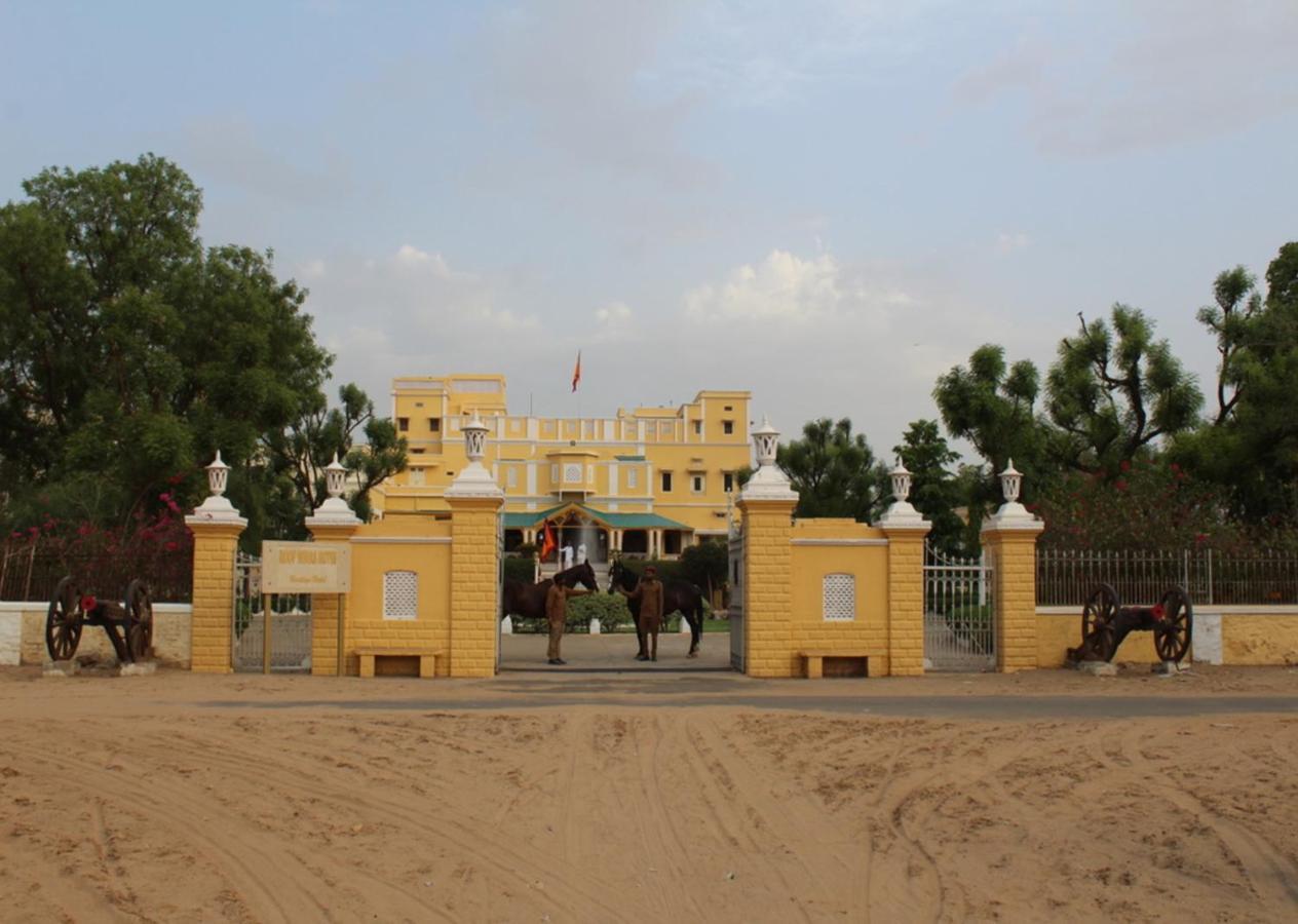 Hotel Roop Niwas Kothi, Near Mandawa Nawalgarh Exteriér fotografie